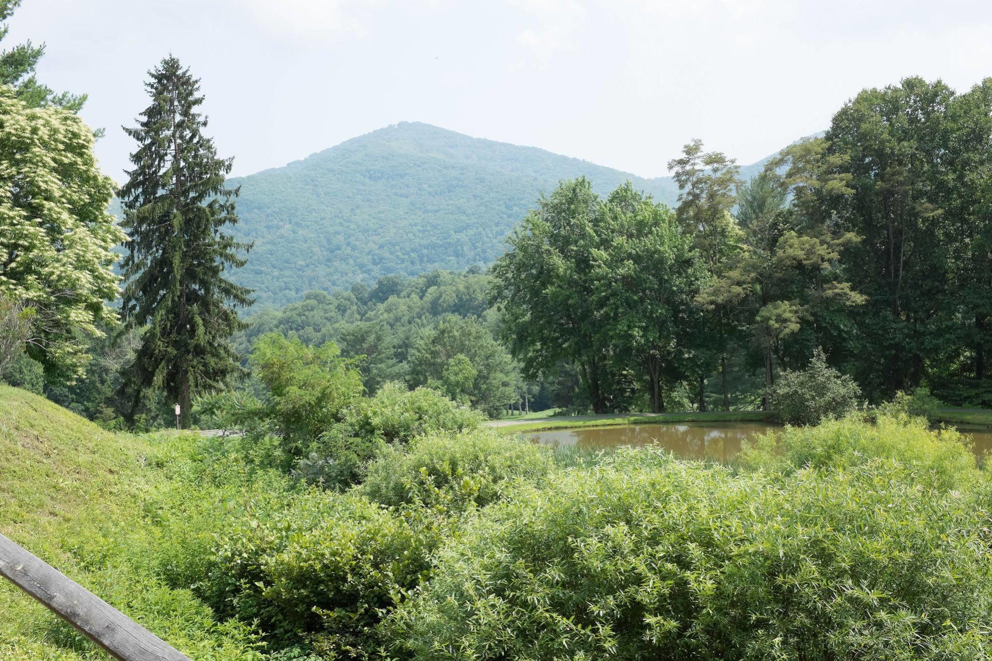Aparthotel Peppertree Maggie Valley Zewnętrze zdjęcie